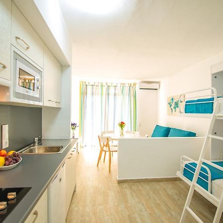 Ona Internacional Apartments Cambrils Room photo